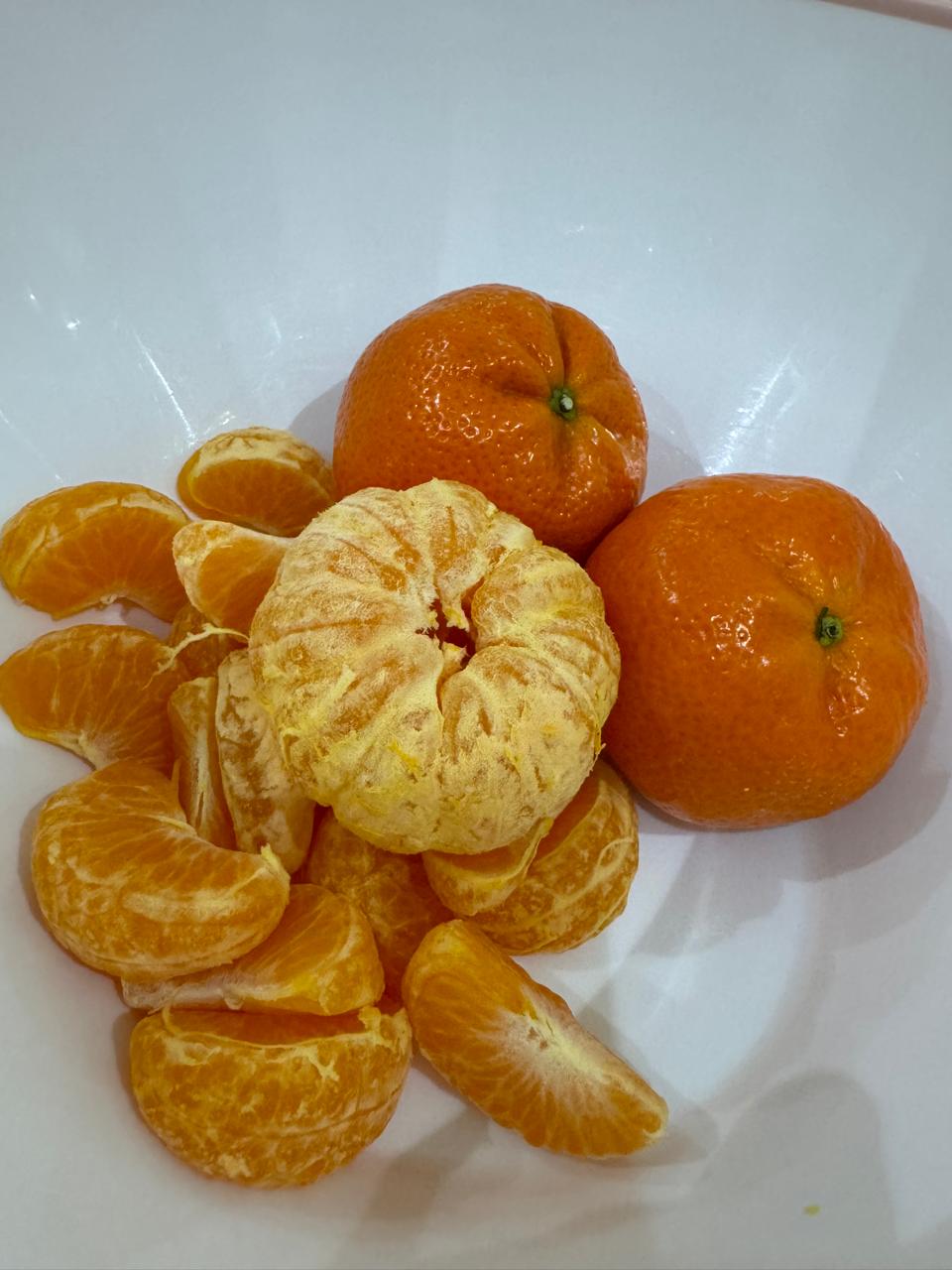 يوسف افندي ( مندرين ) علبه حجم صغير